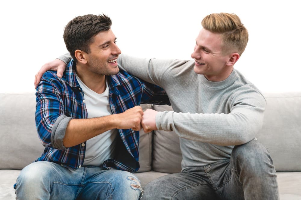 Tips to Build Trust with a Gay Chat Line Partner